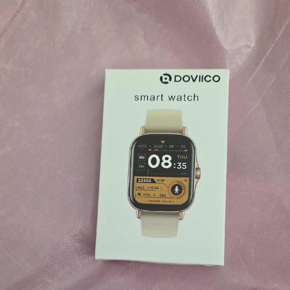 NEW - Sealed in Box -PINK Smartwatch